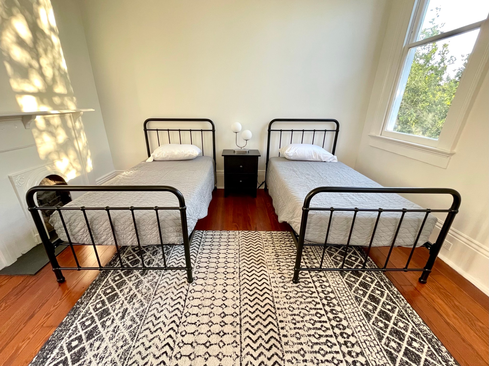 Maison de Camp - Historic Home in the Heart of Uptown